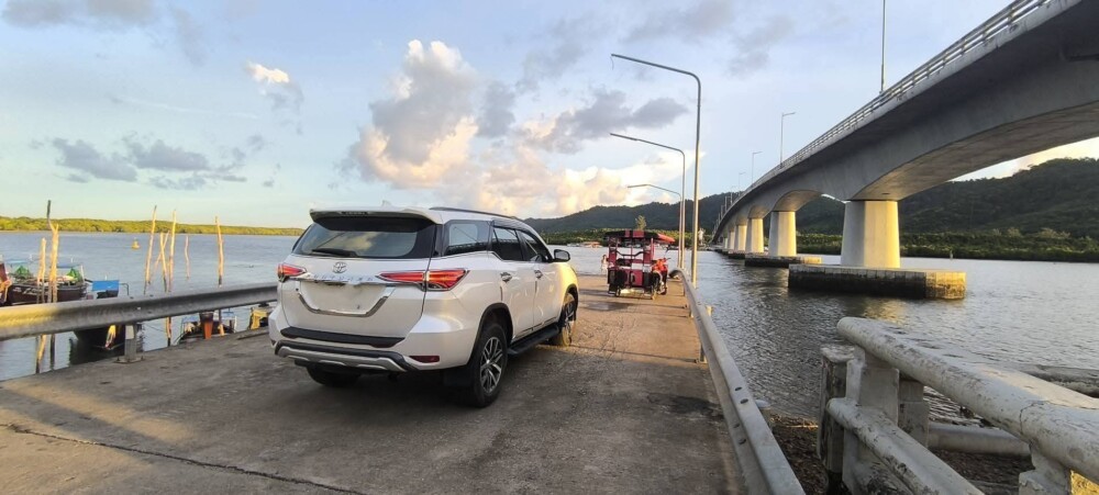 Lanta Car Rental- Pickup truck Car Rental